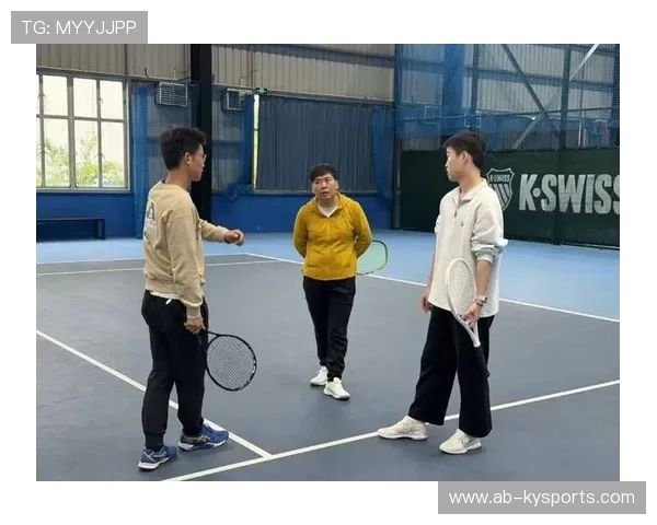 网球训练营开展技术与心理结合的综合训练营，网球培训内容